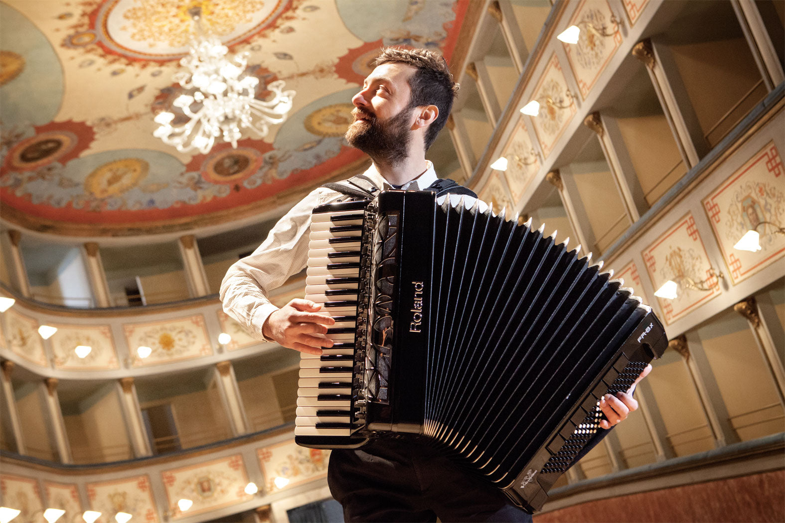 V-Accordion – Roland Store Tokyo